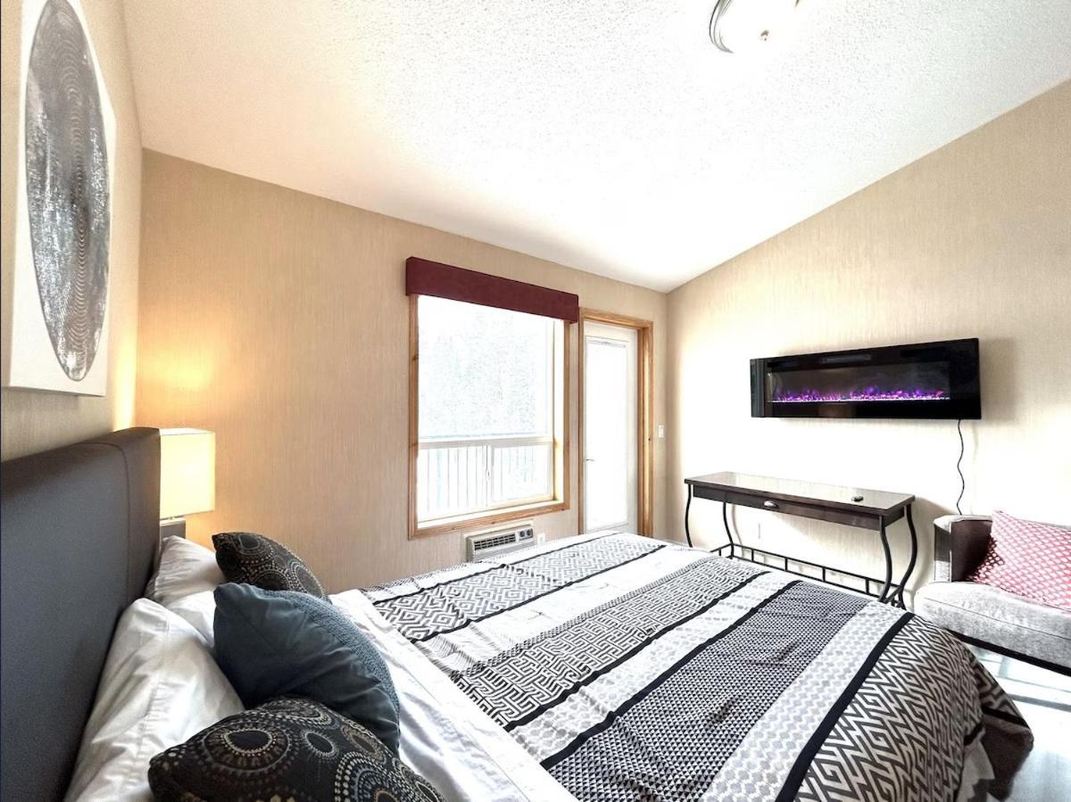 Banff Wood Lodge Canmore Buitenkant foto