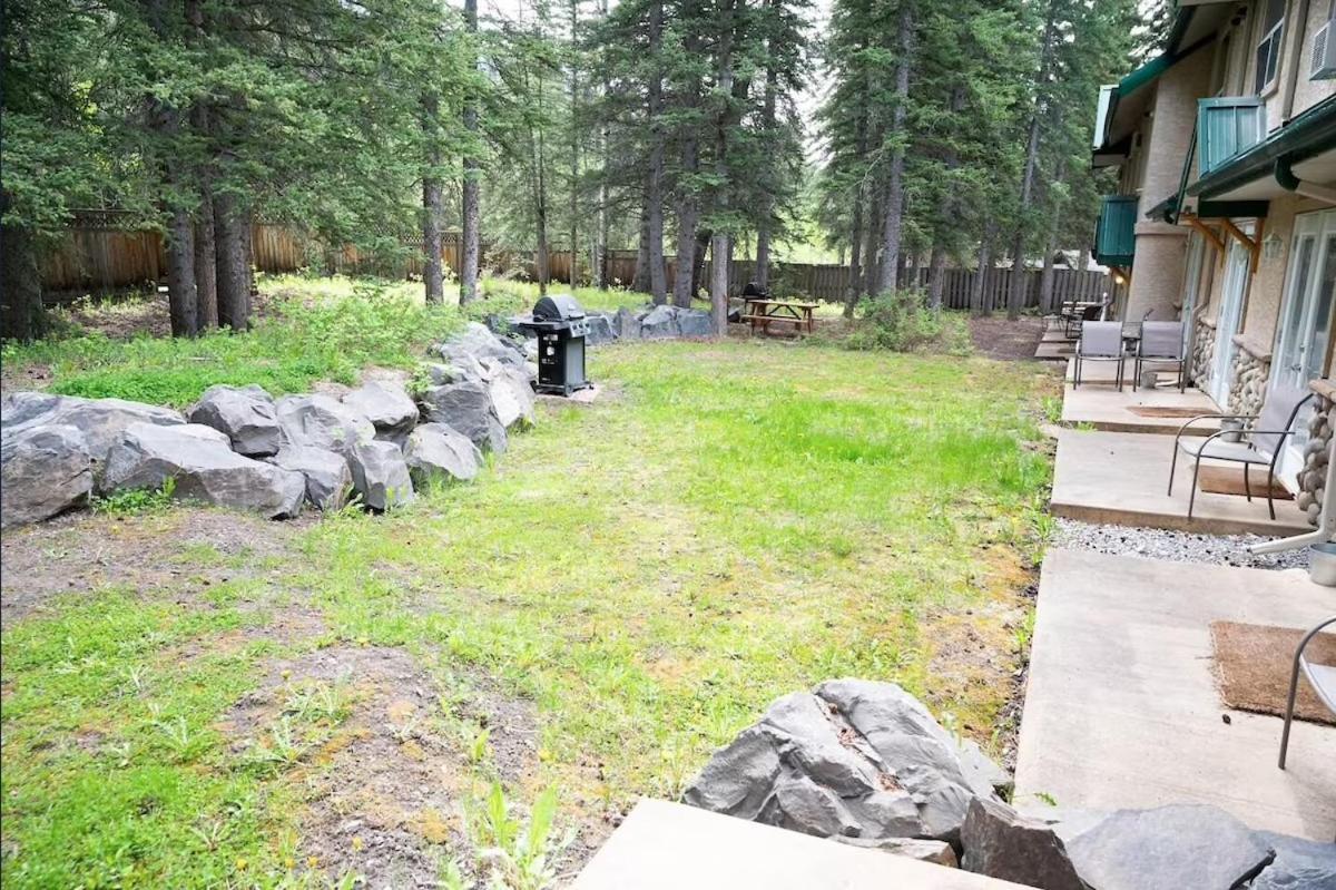 Banff Wood Lodge Canmore Buitenkant foto