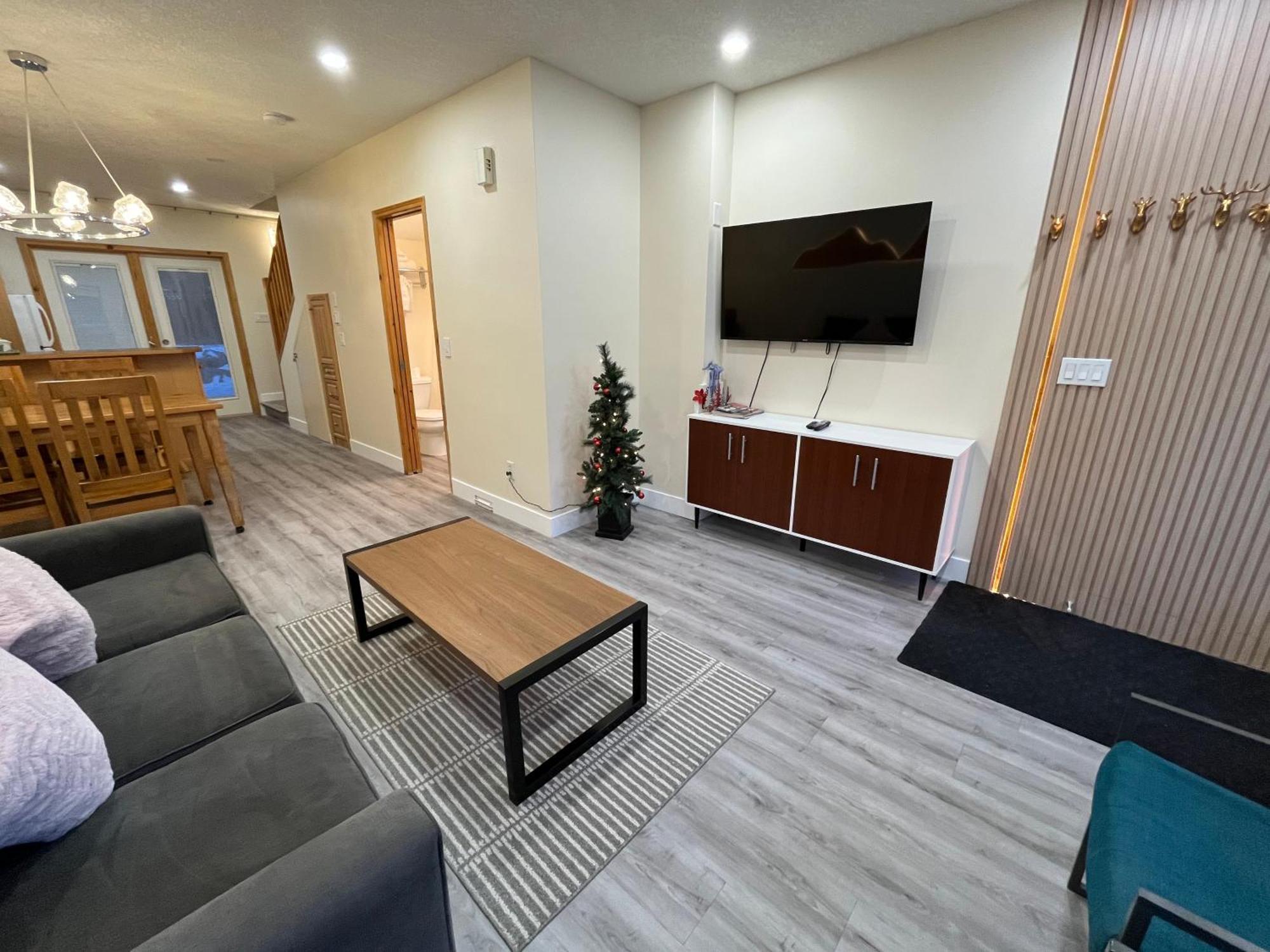 Banff Wood Lodge Canmore Buitenkant foto
