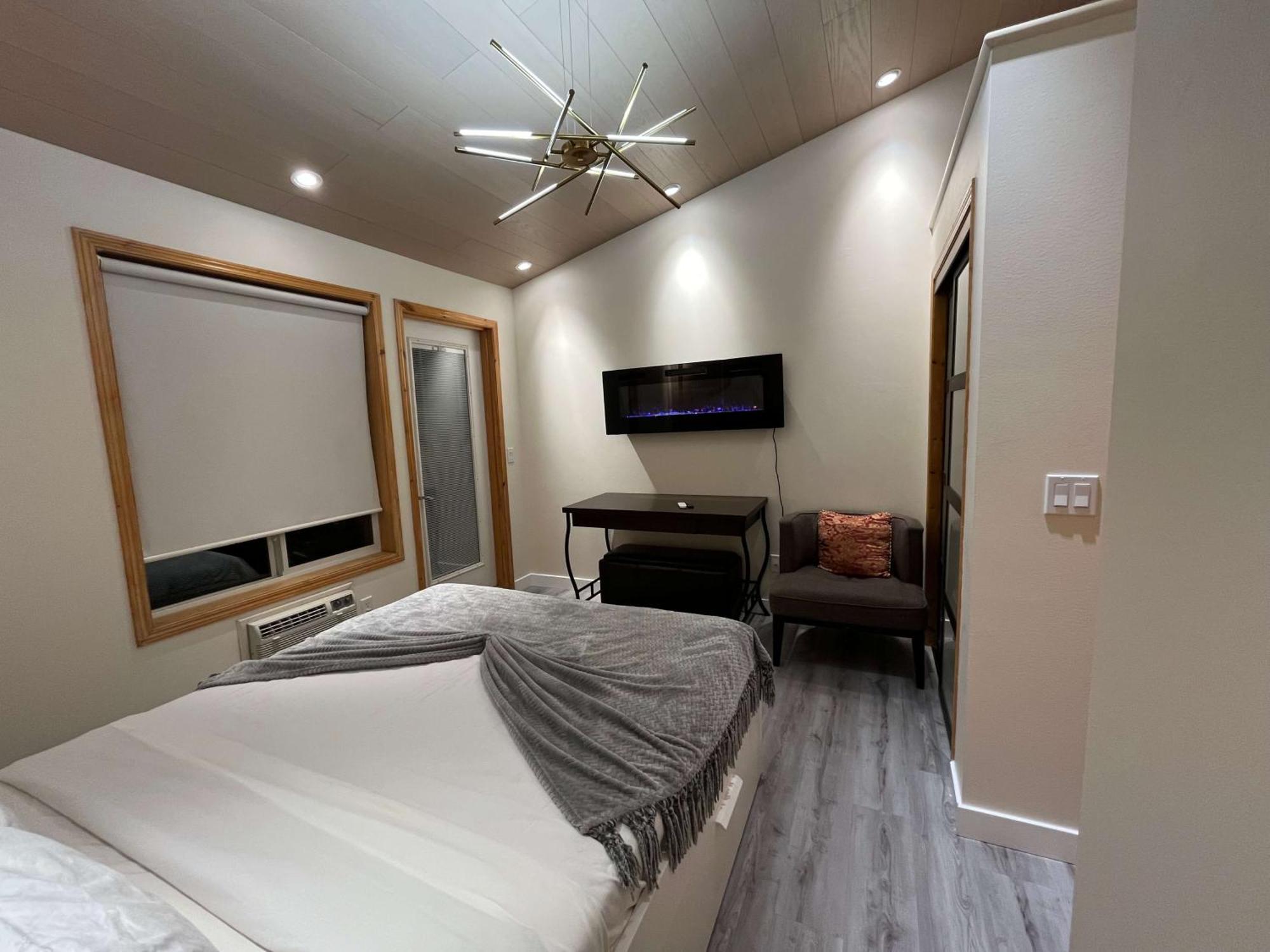 Banff Wood Lodge Canmore Buitenkant foto