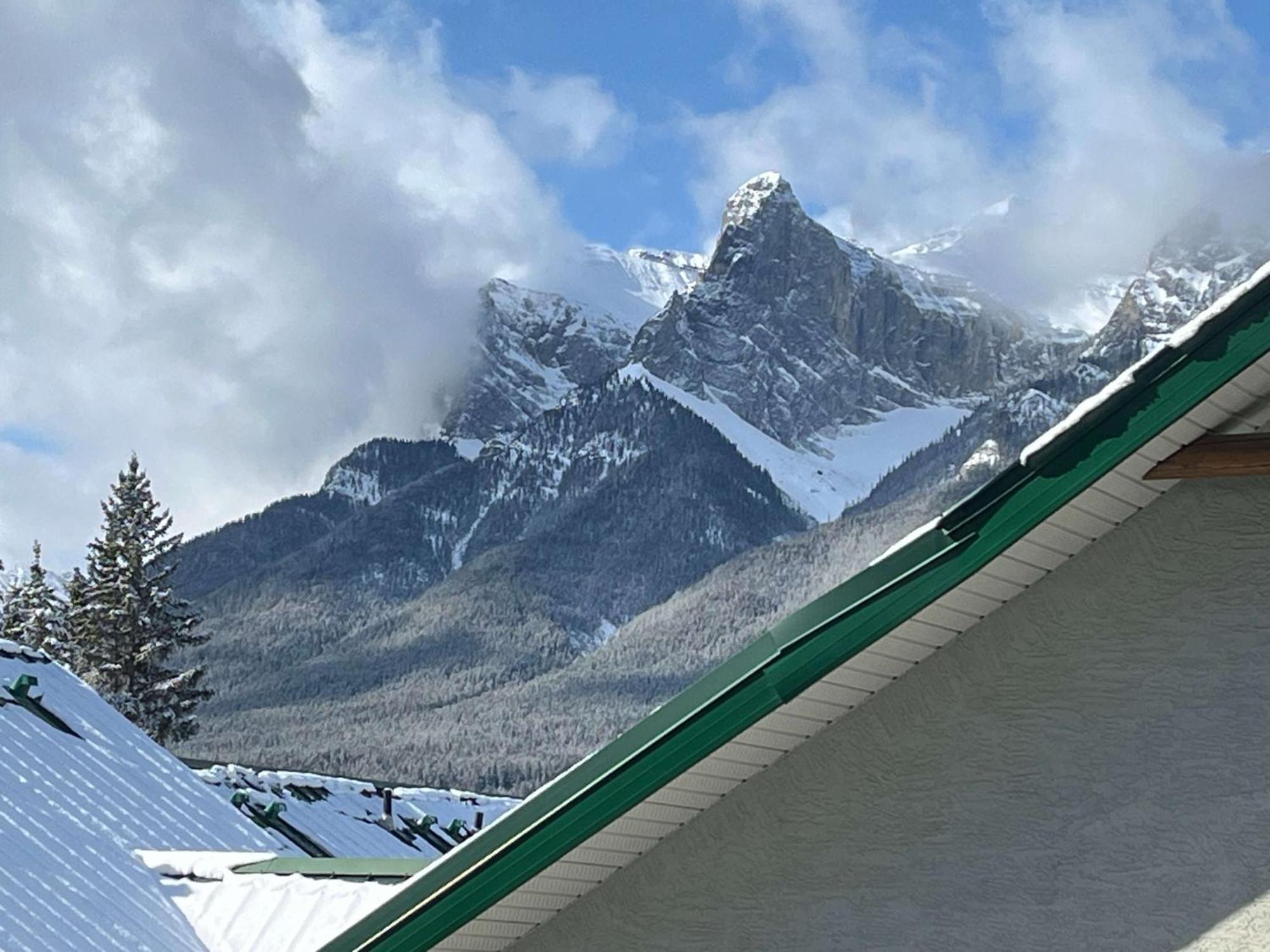Banff Wood Lodge Canmore Buitenkant foto